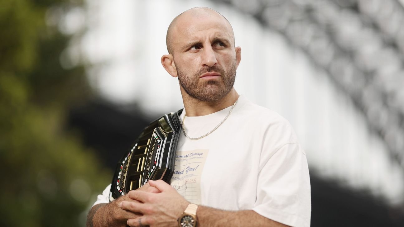 ‘Bulldoze these guys’: Alexander Volkanovksi’s vow on 2996-day Sydney homecoming