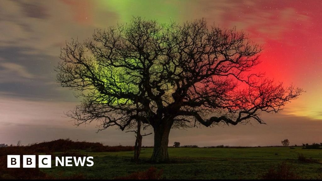 Stunning skies as Northern Lights seen in the UK