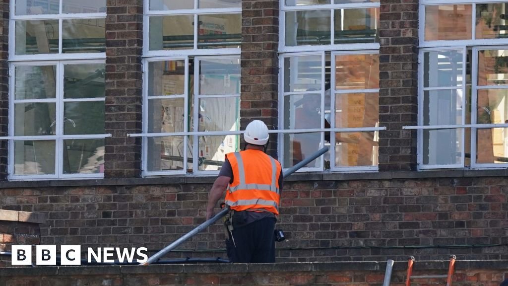 New plan to fix 'ageing and fragile' schools exposed by Raac crisis