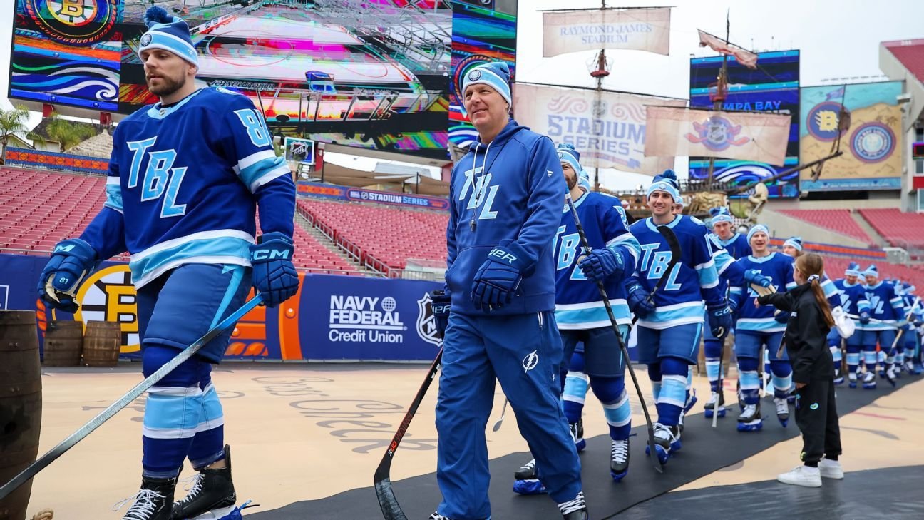 Bruins and Lightning excited for colder-than-expected Stadium Series in Tampa