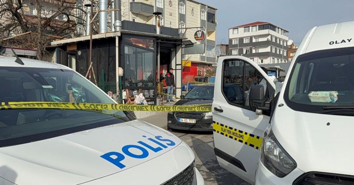 Avcılar’da otomobile silahlı saldırı… Sürücü yaralandı!