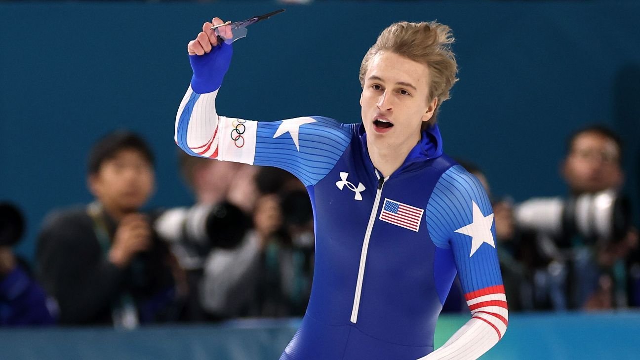 Jordan Stolz sets Olympic record in 1,000-meter speedskating