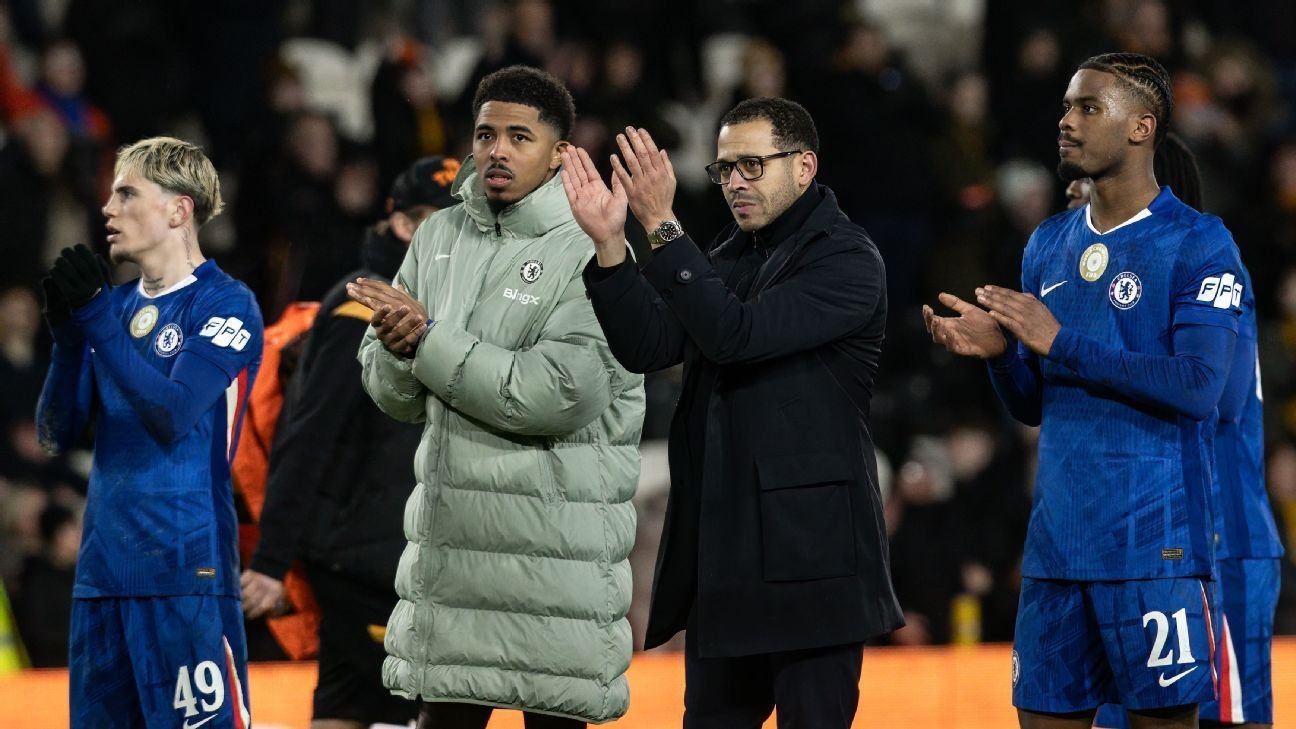 Chelsea coach Rosenior ruthless vs. Hull City to prove his credentials