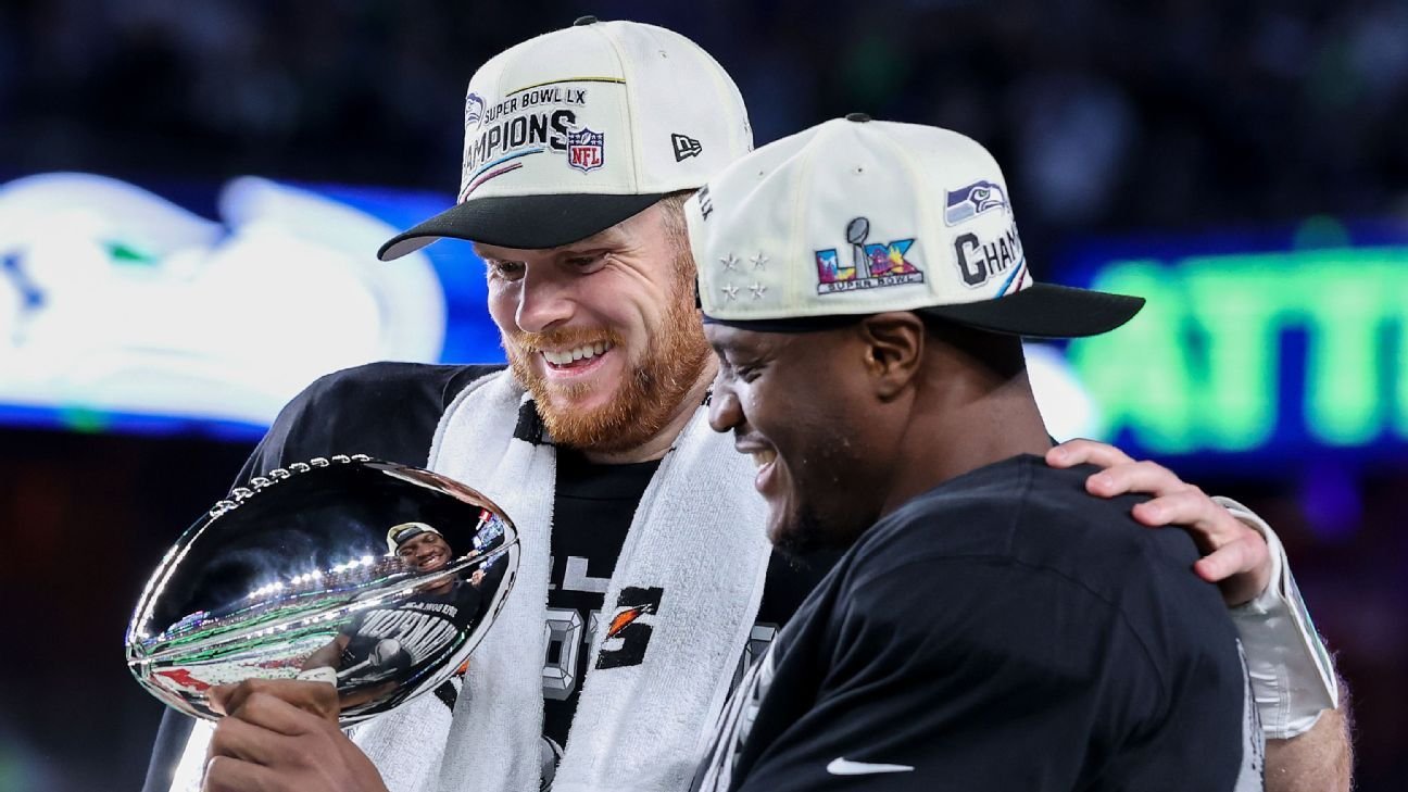 Buzz: Champion Seahawks tied with 10 others for highest win total