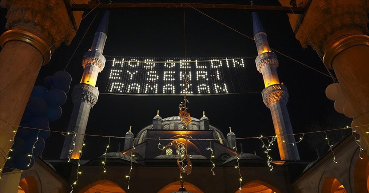 Bugün Kayseri’de iftar vakti ne zaman, ezan saat kaçta okunuyor? Kayseri İmsakiye 2026 ile iftar ve teravih saatleri