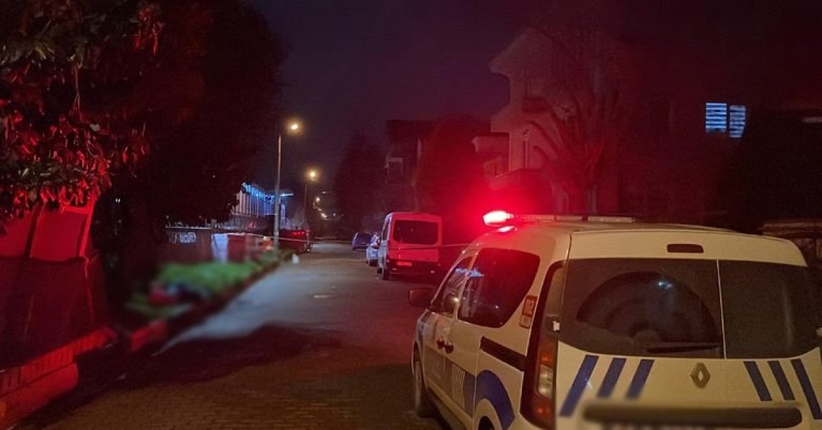 Sakarya’da dini nikahlı eşini vurup intihar etti