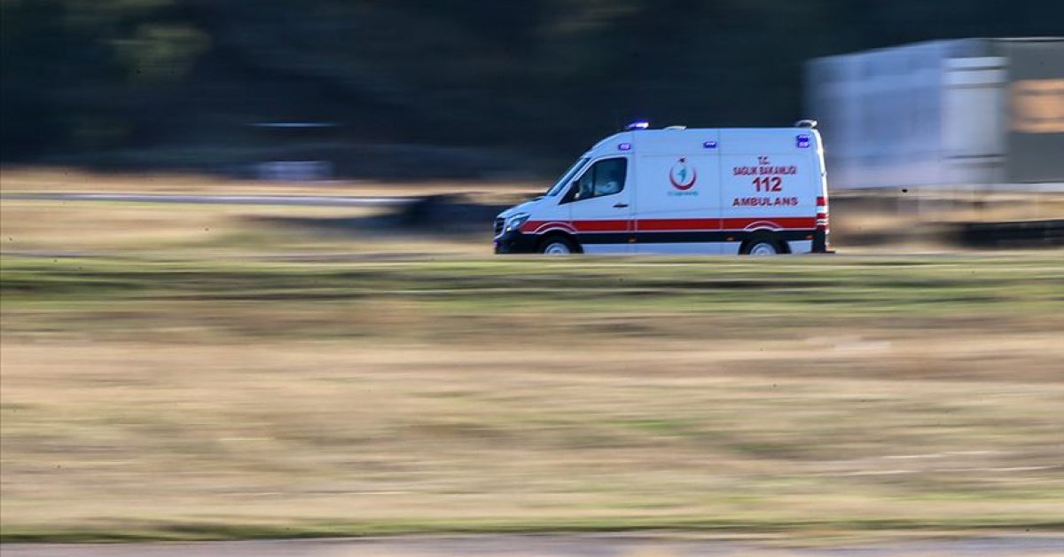 Sakarya'da trafik kazası: 1 ölü, 4 yaralı