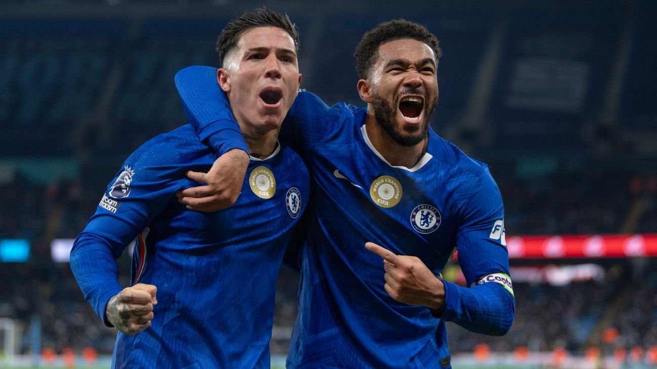 Premier League Power Rankings: Chelsea up, Liverpool down based on performance