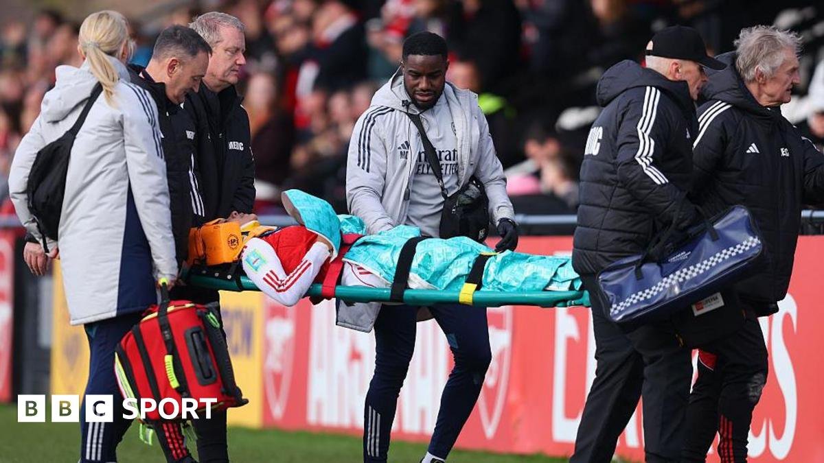 Arsenal’s Olivia Smith taken off on stretcher in FA Cup win over Bristol City