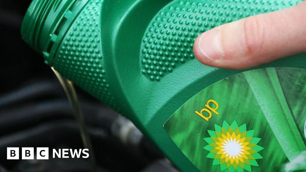 BP steps up cost cutting as profits slide