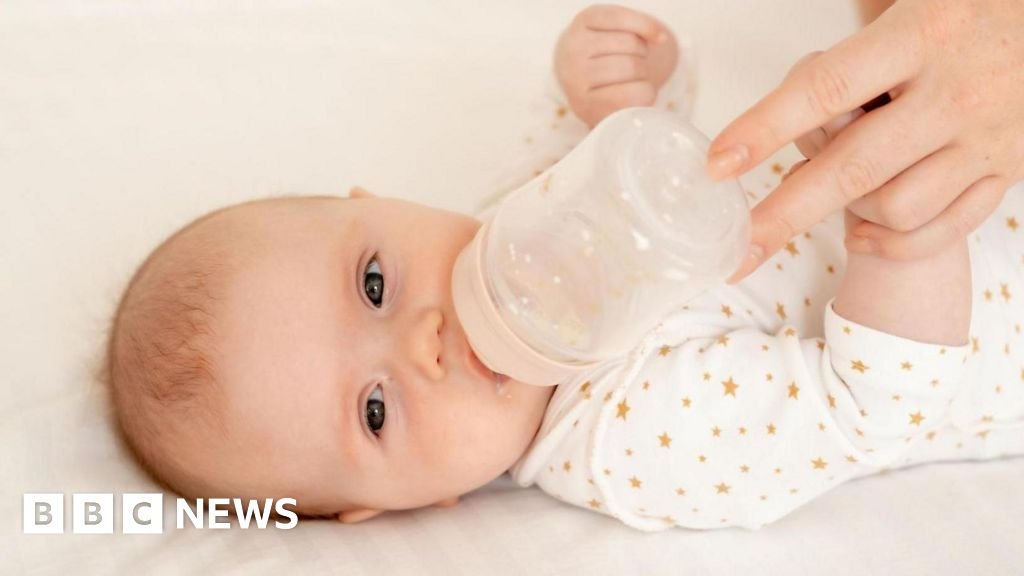 36 UK infants ill after drinking contaminated baby formula