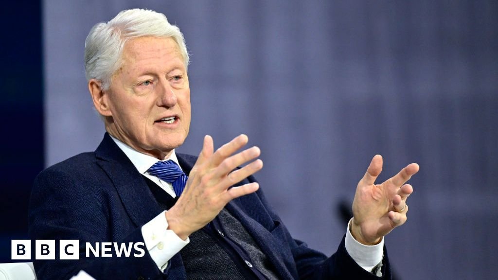 Bill Clinton asked about hot tub photo and testifies he knew ‘nothing’ of Epstein crimes