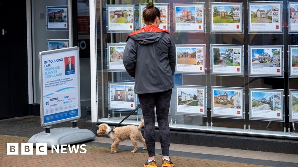 Bank hints at rate cuts, but don’t expect Covid-era mortgage deals