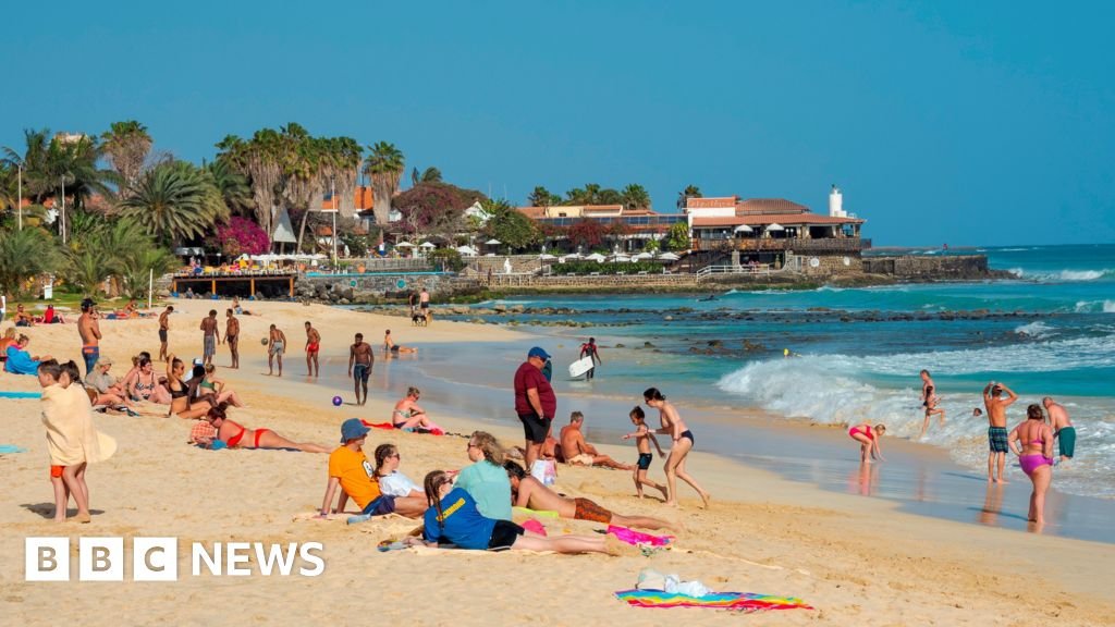 Health warning over Cape Verde travel after stomach bug deaths