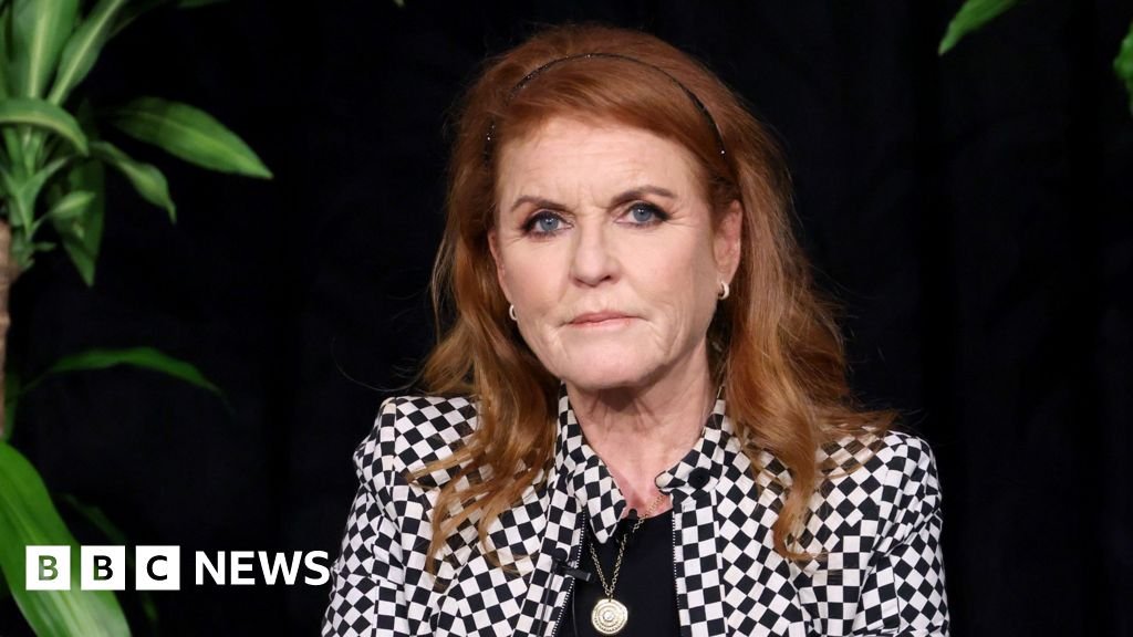 Sarah Ferguson emails show increasing desperation