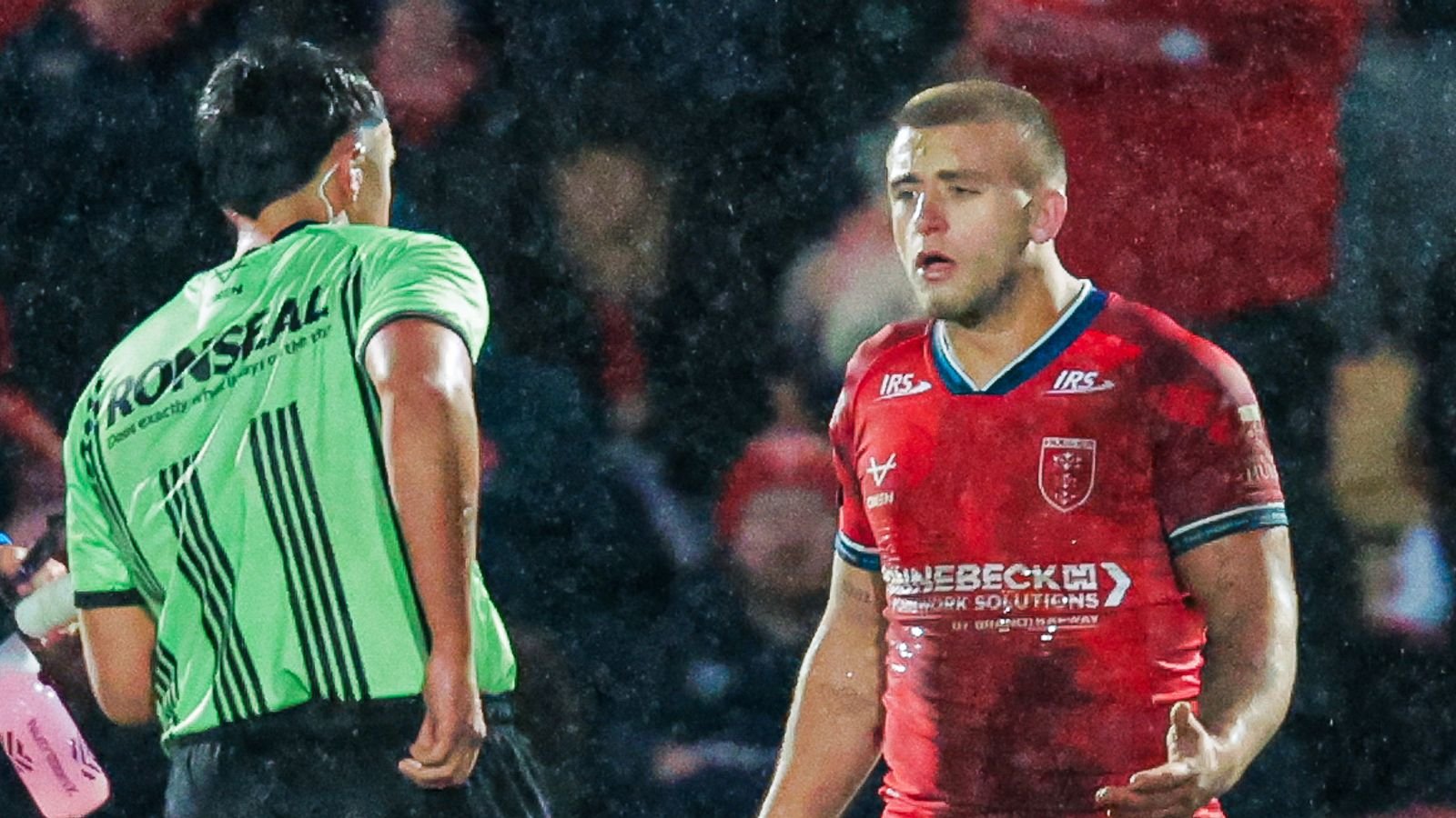 Mikey Lewis: Hull KR half-back ‘let his team-mates down’ says head coach Willie Peters after shock loss to York Knights | Rugby League News