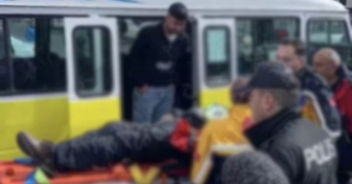 Minibüsten düşüp, hayatını kaybetti