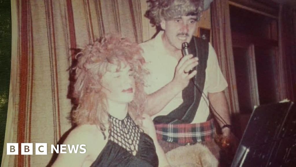 'Shh please girls' – the night 11-year-old Gary Barlow left clubgoers gobsmacked